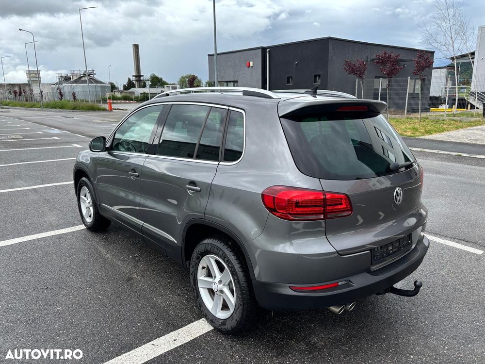 Volkswagen Tiguan 2.0 TDI DPF 4Motion BlueMotion Technology Sport & Style - 5