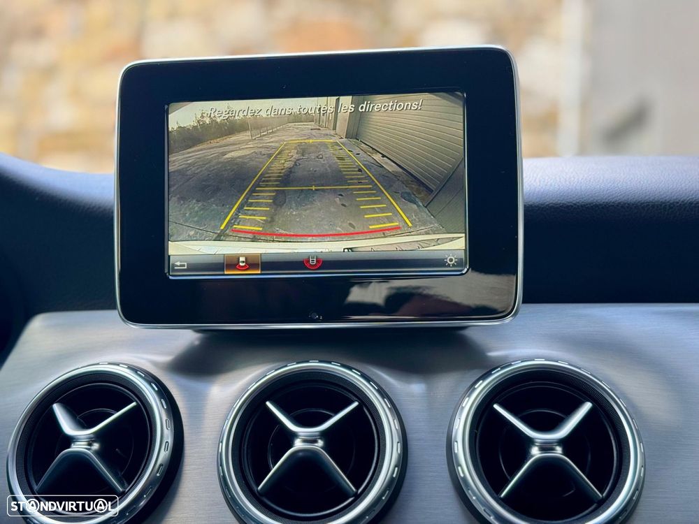 Mercedes-Benz GLA 180 d AMG Line Aut. - 48