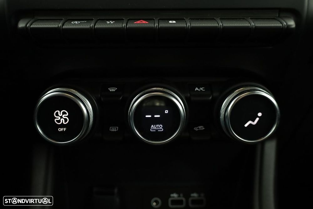 Renault Captur 1.0 TCe Techno - 13