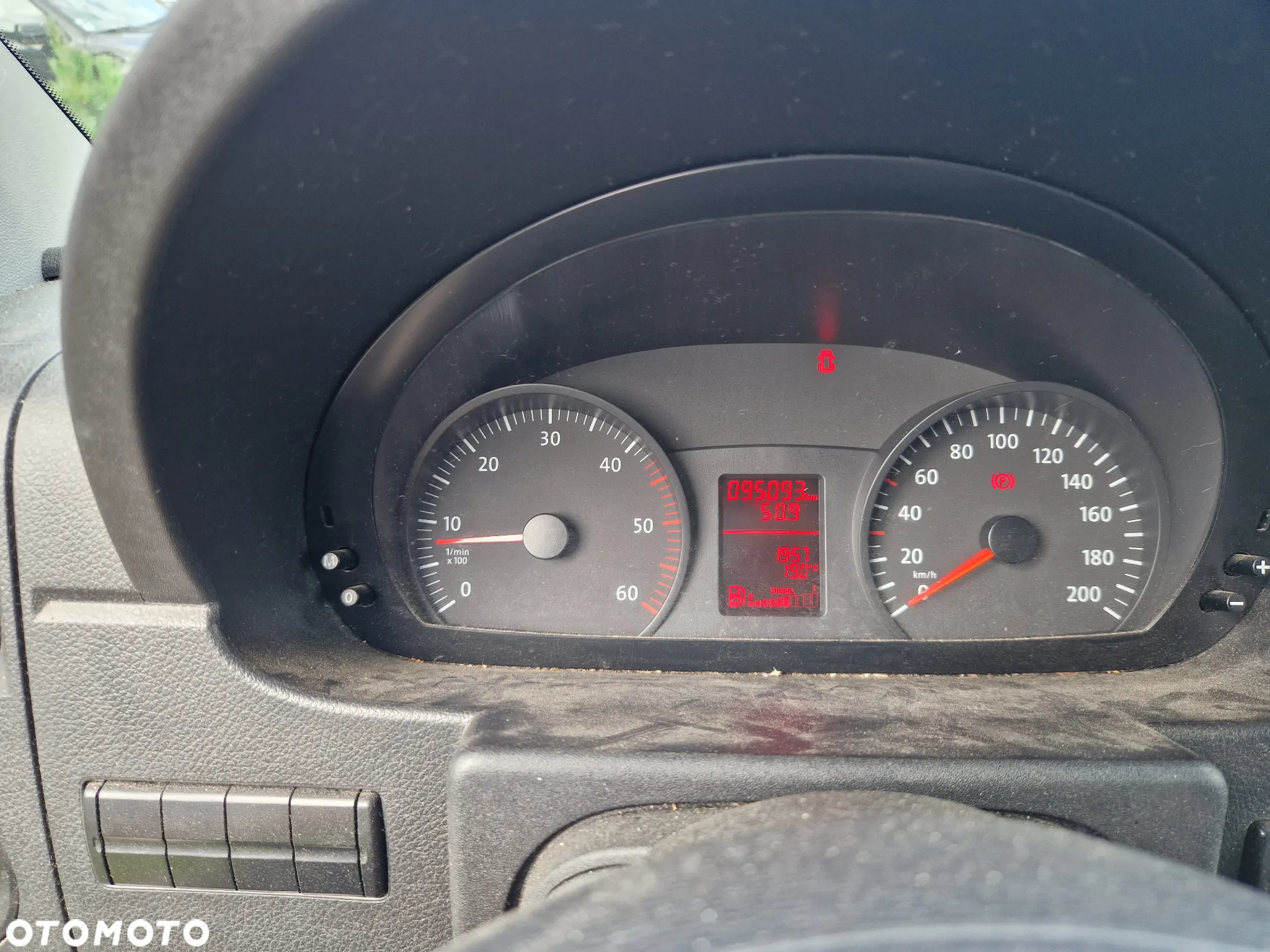 Volkswagen Crafter - 28