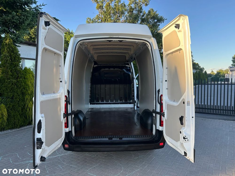 Renault Master - 25