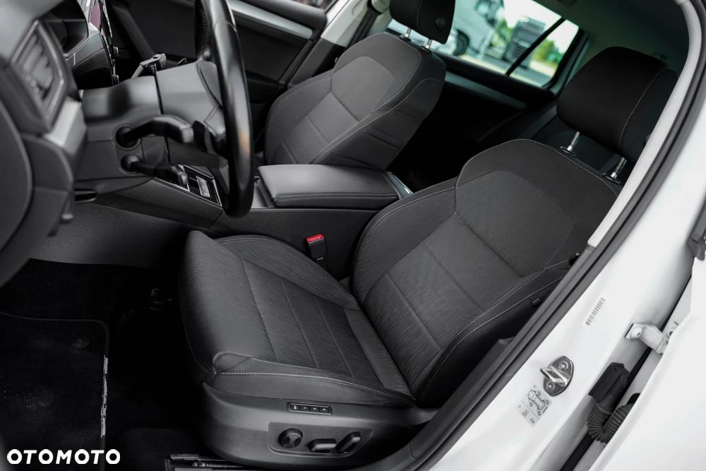 Skoda Superb 2.0 TDI Ambition DSG - 13