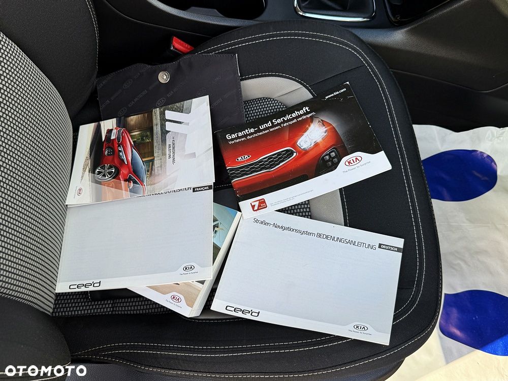 Kia Ceed 1.6 CRDi L - 38
