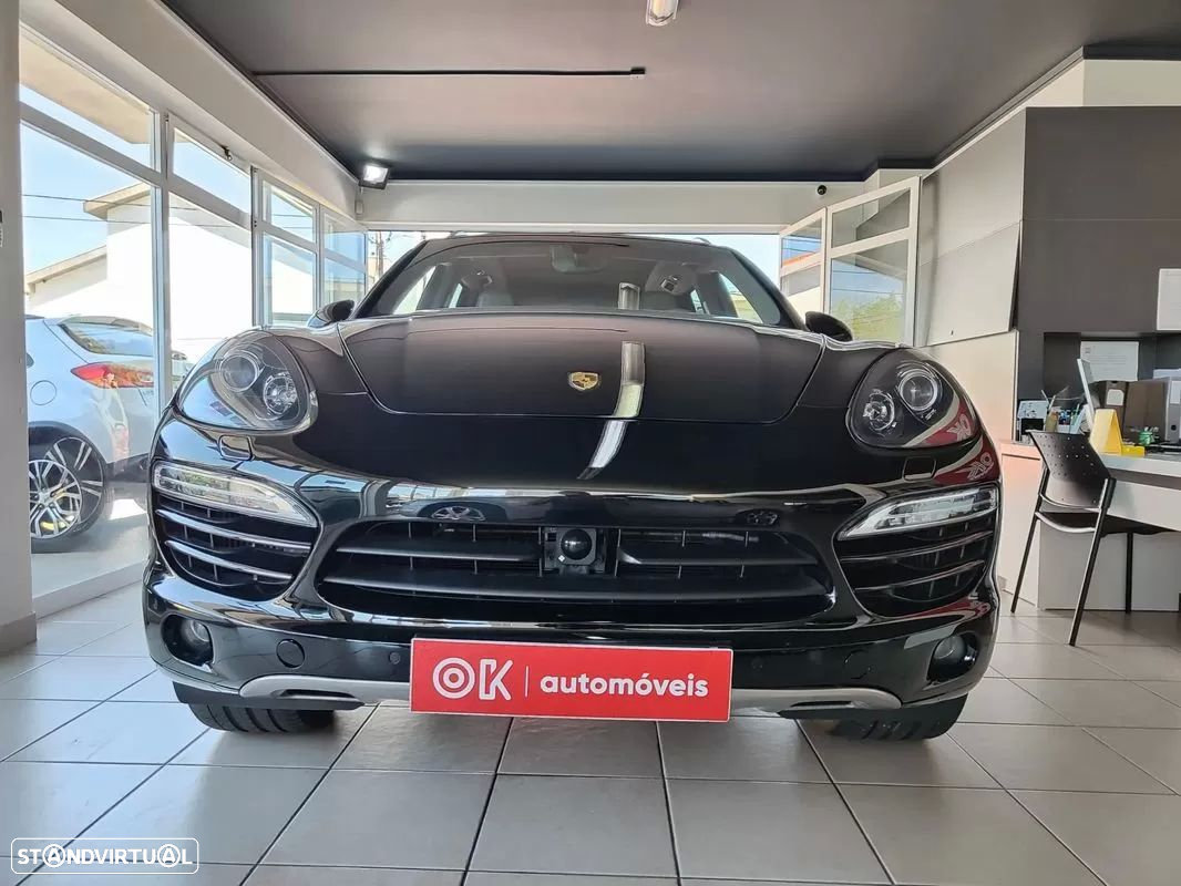 Porsche Cayenne II Platinum Edition - 3