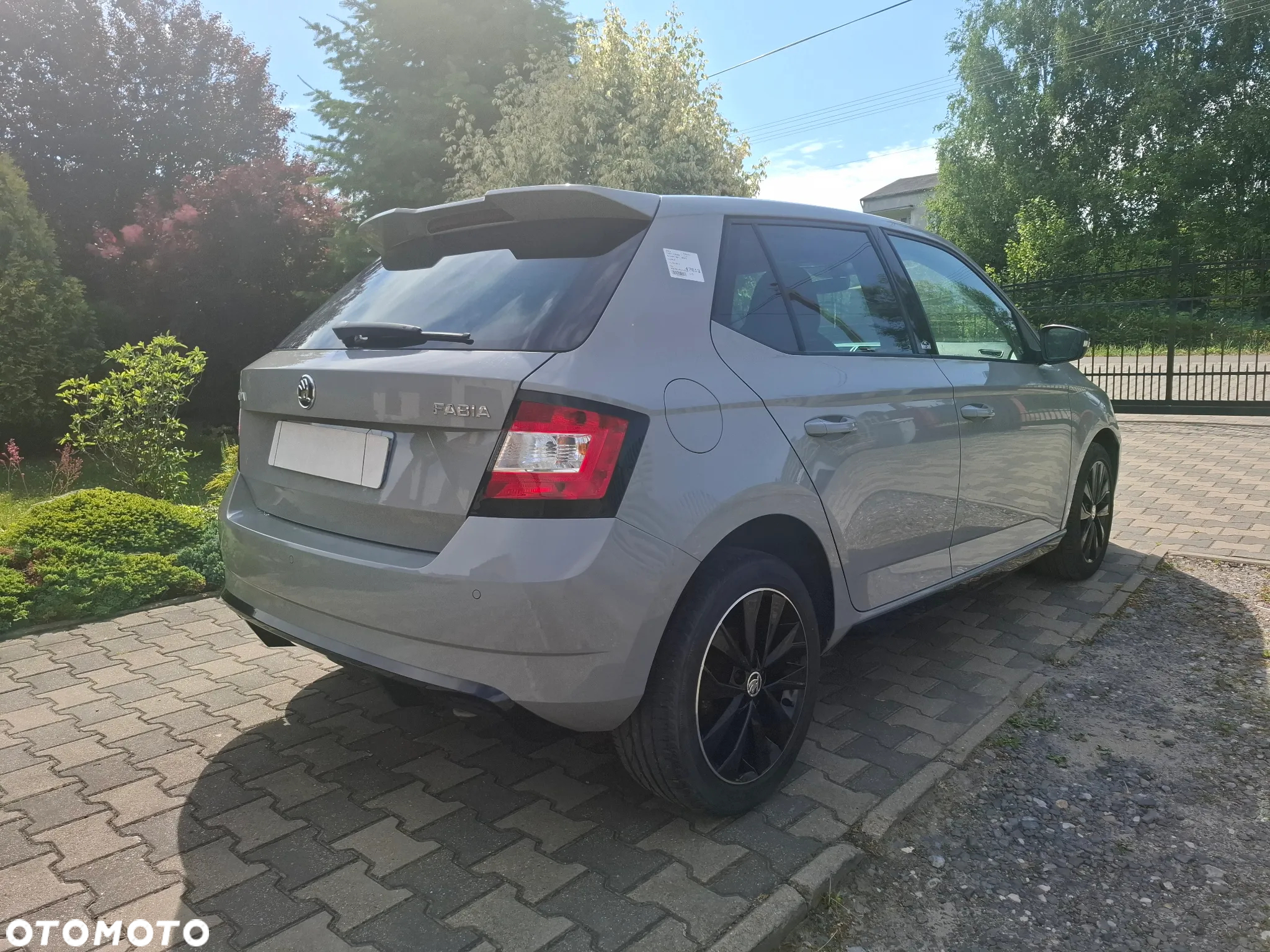 Skoda Fabia 1.2 TSI Monte Carlo - 4