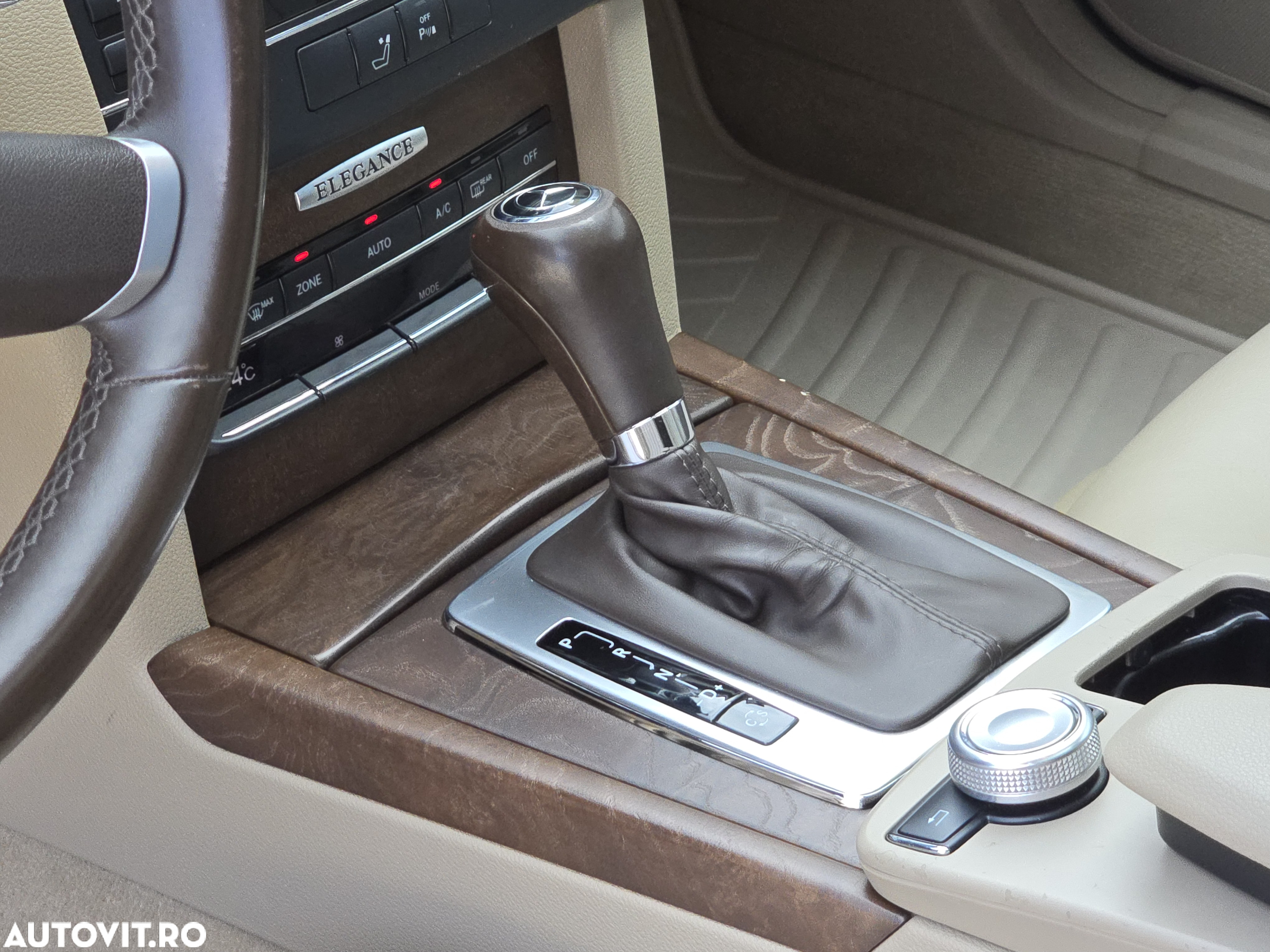 Mercedes-Benz E 220 CDI 7G-TRONIC Elegance - 12