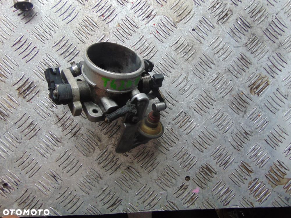przepustnica T4 2,0 B 044061D - 1