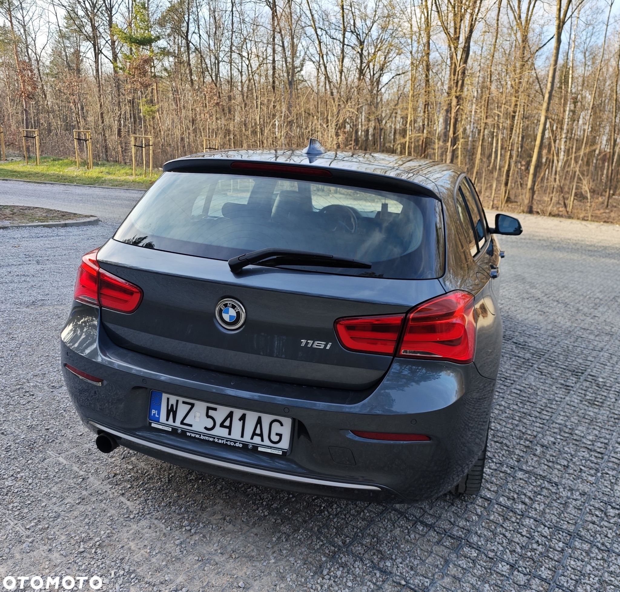 BMW Seria 1 116i - 5