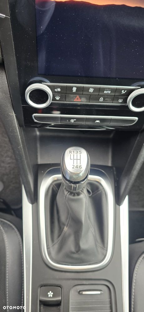 Renault Megane 1.5 Blue dCi Zen - 28