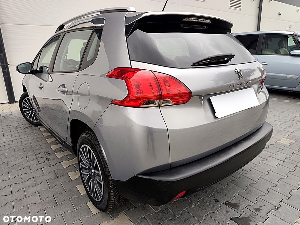 Peugeot 2008 1.2 Pure Tech Active - 25