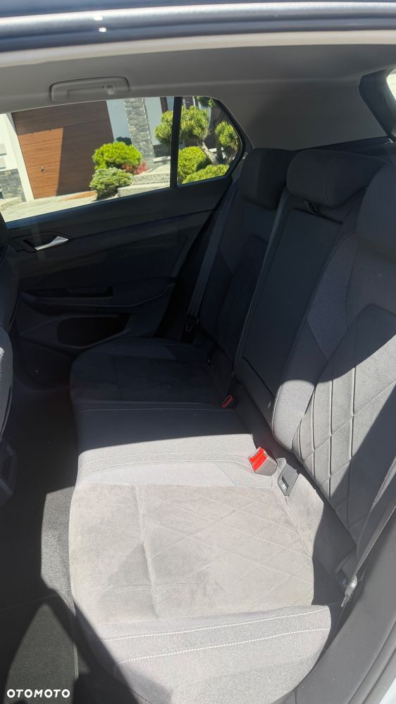 Volkswagen Golf 2.0 TDI SCR DSG Style - 9