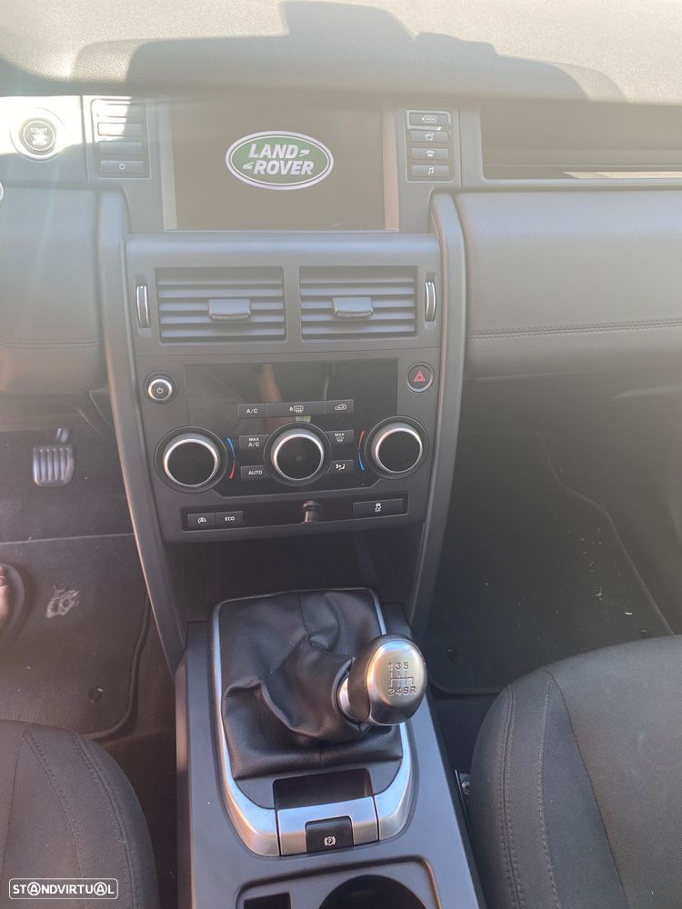 Land Rover Discovery Sport 2.0 eD4 Pure - 13