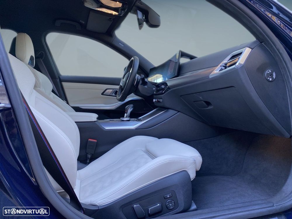 BMW M3 Competition xDrive - 21