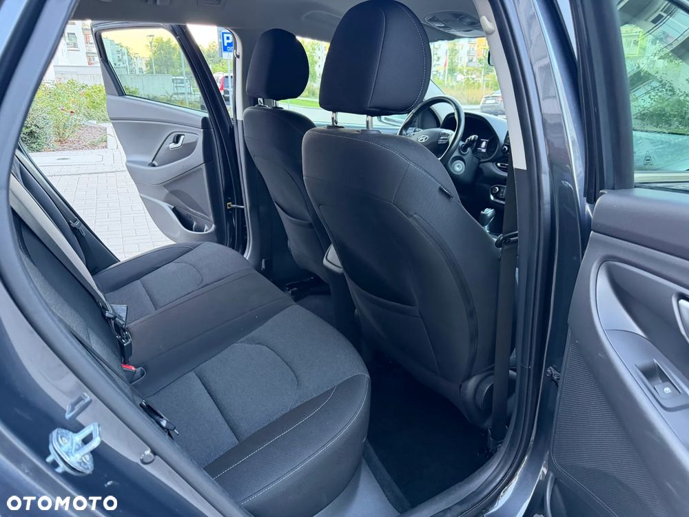 Hyundai i30 1.5 DPI Comfort - 11