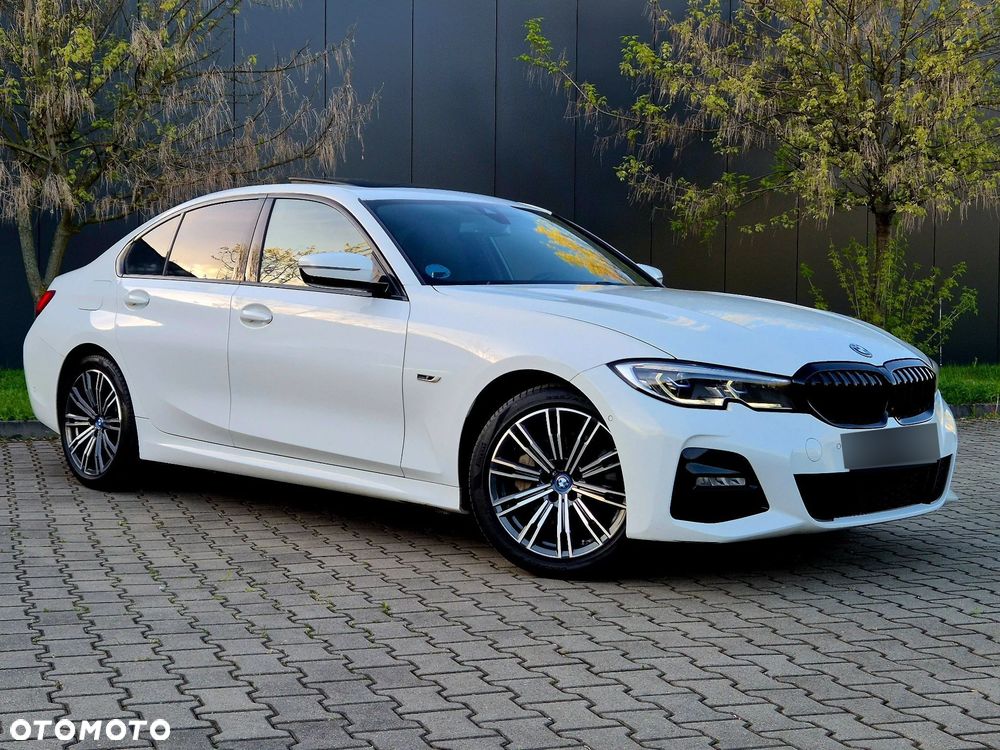 BMW Seria 3 330e M Sport - 7