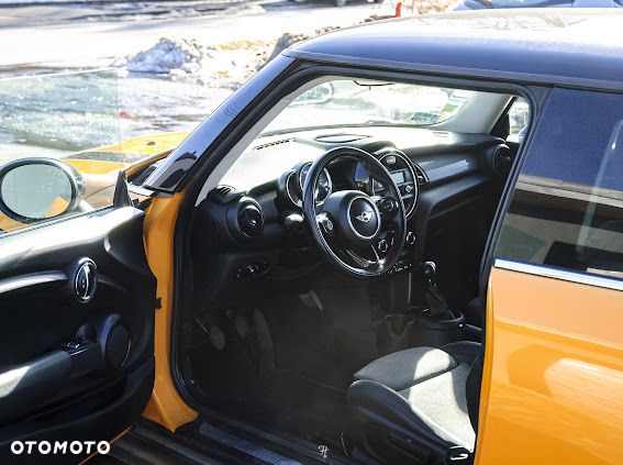 MINI Cooper - 16