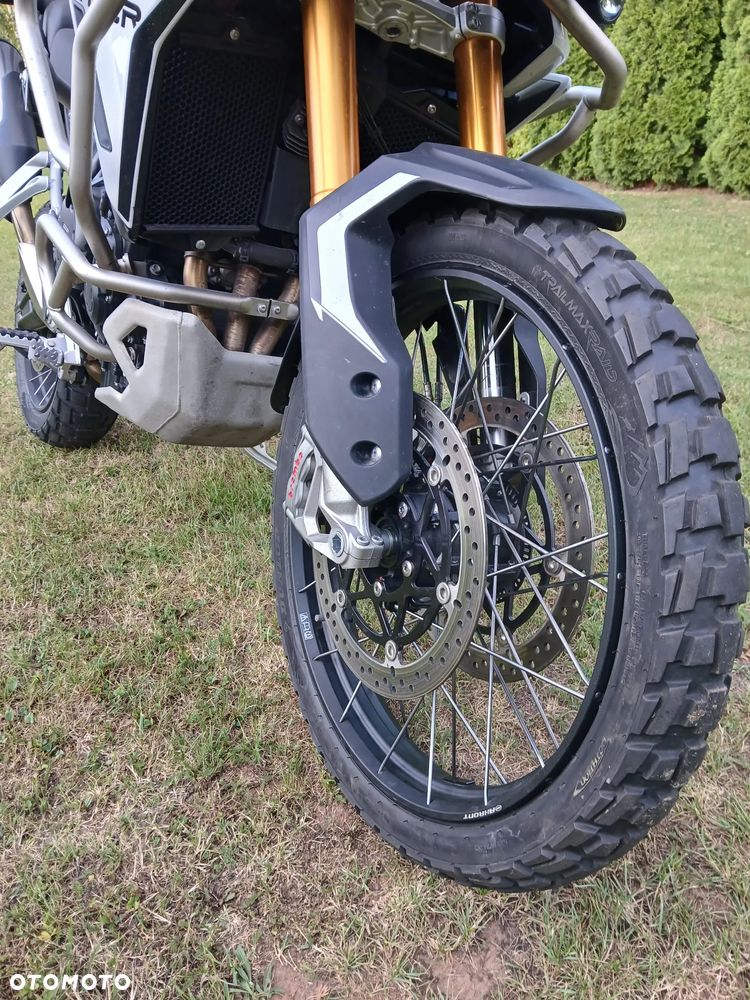 Triumph Tiger - 12