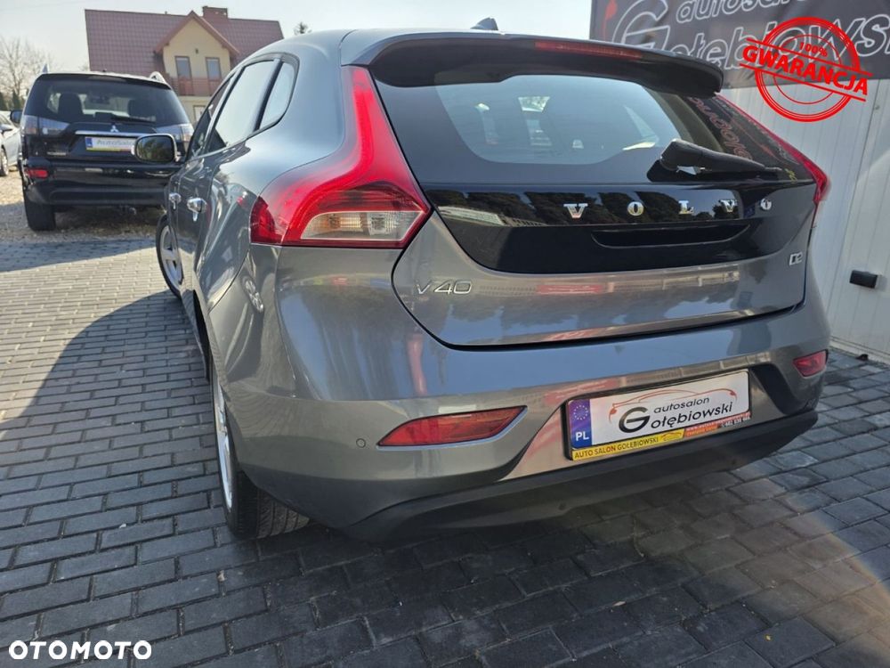 Volvo V40 - 8
