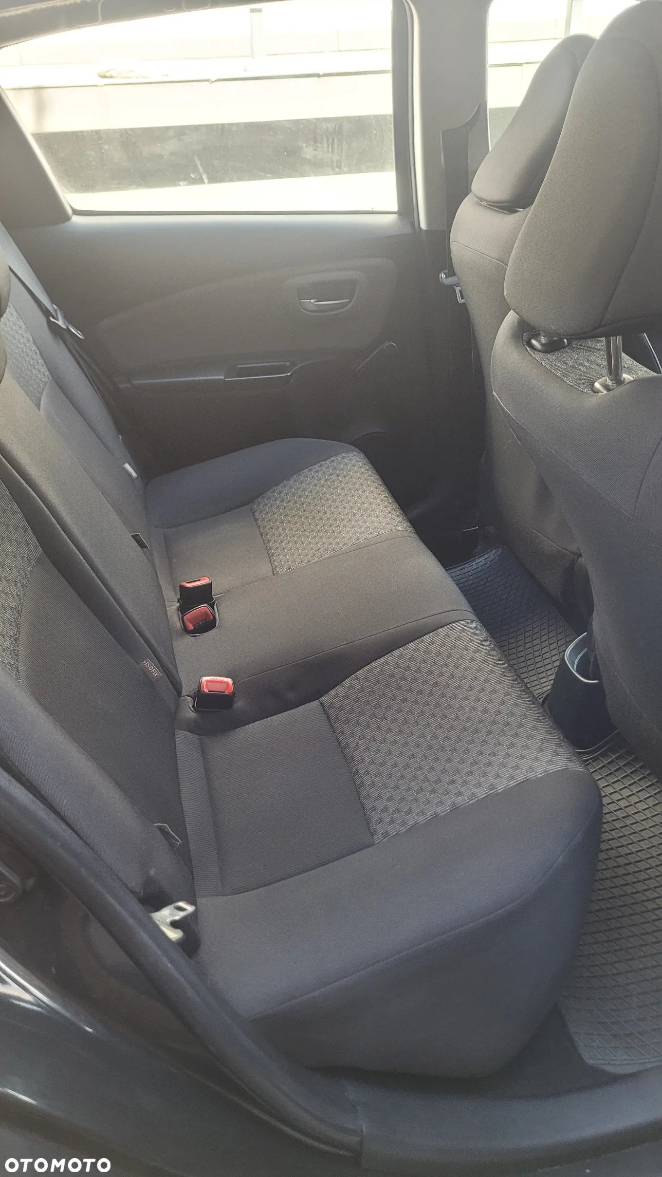 Toyota Yaris 1.0 Life - 26