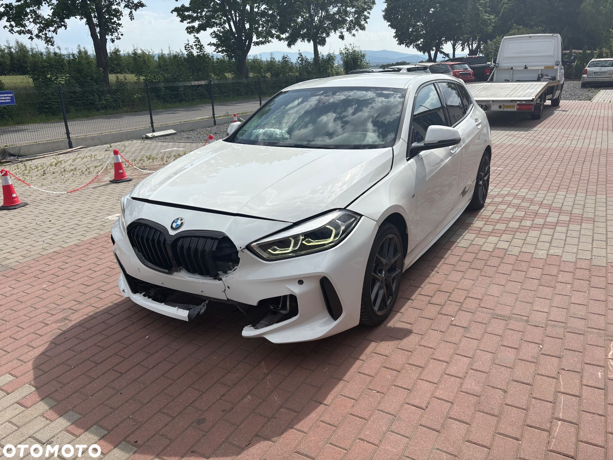 BMW Seria 1 118i M Sport - 1