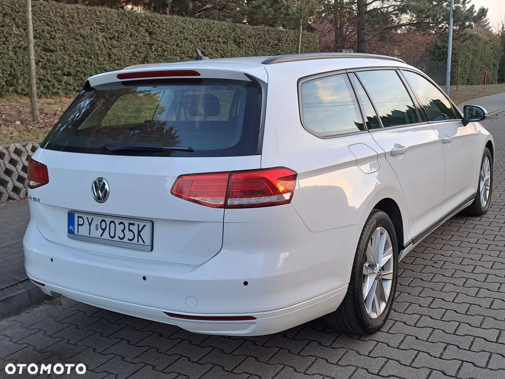 Volkswagen Passat Variant - 5