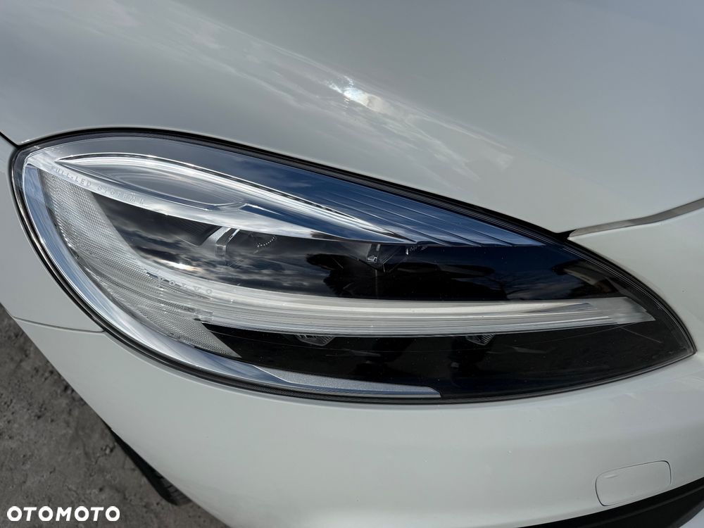 Volvo V40 Cross Country T3 Geartronic Momentum - 33