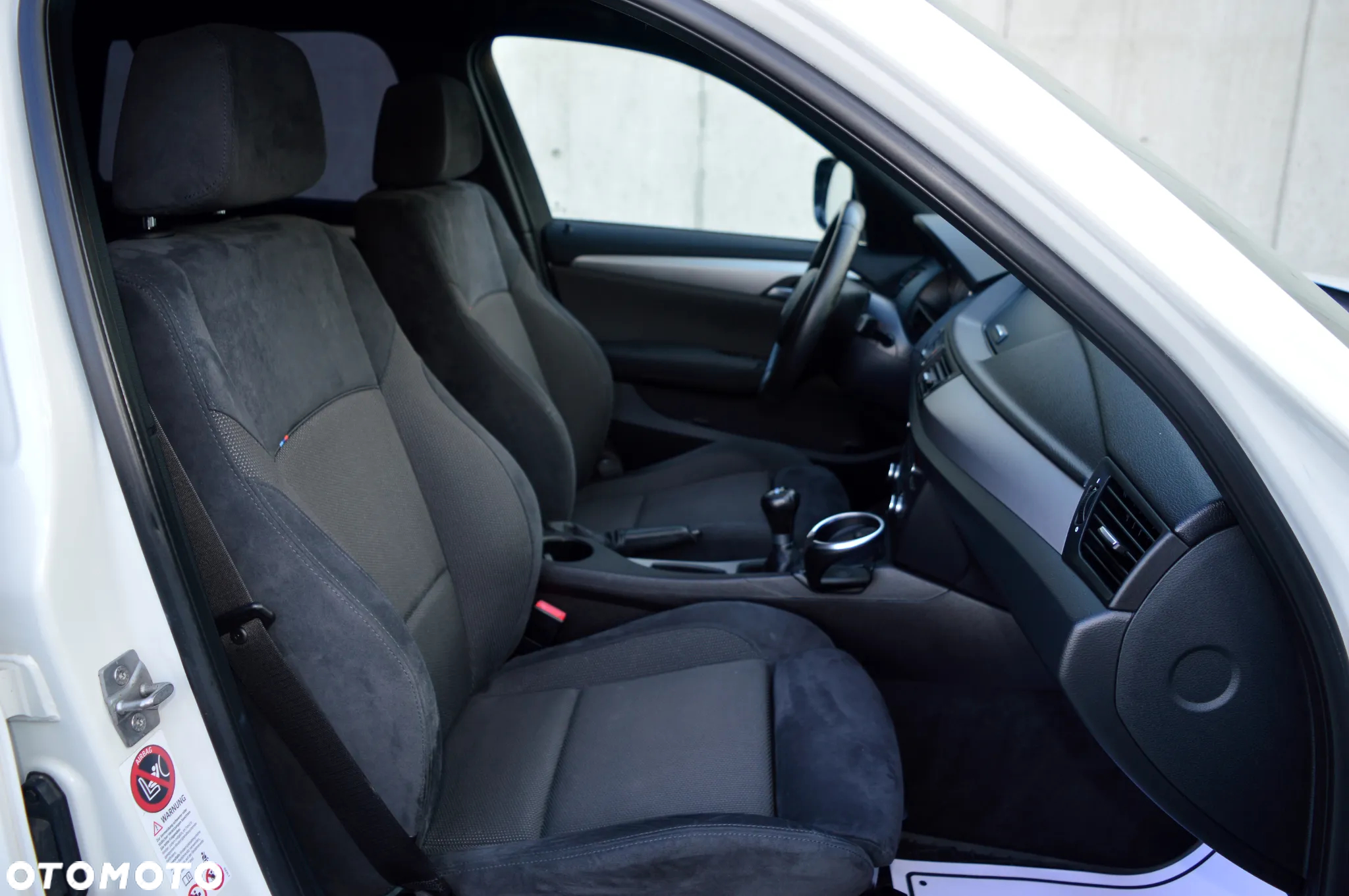 BMW X1 xDrive20d - 10