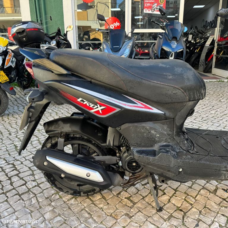 Sym FIDDLE CROX 50 - 20