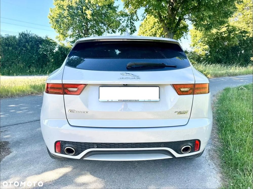 Jaguar E-Pace P200 AWD R-Dynamic - 5