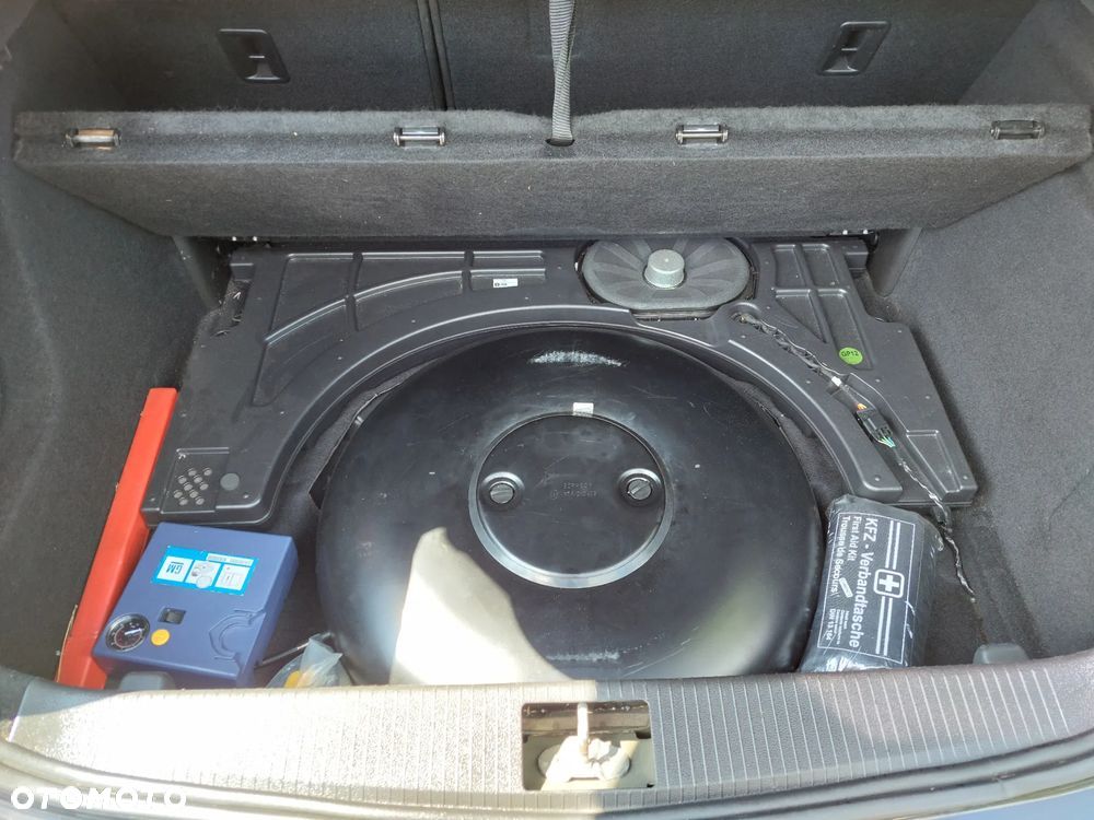 Opel Astra IV 1.6 T Sport - 27
