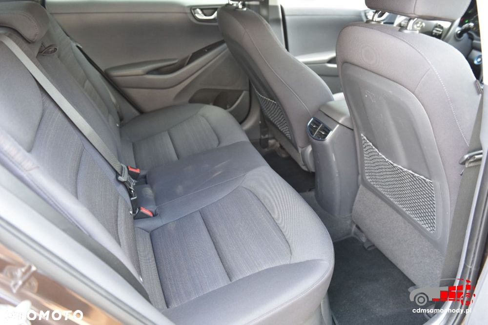 Hyundai IONIQ - 21