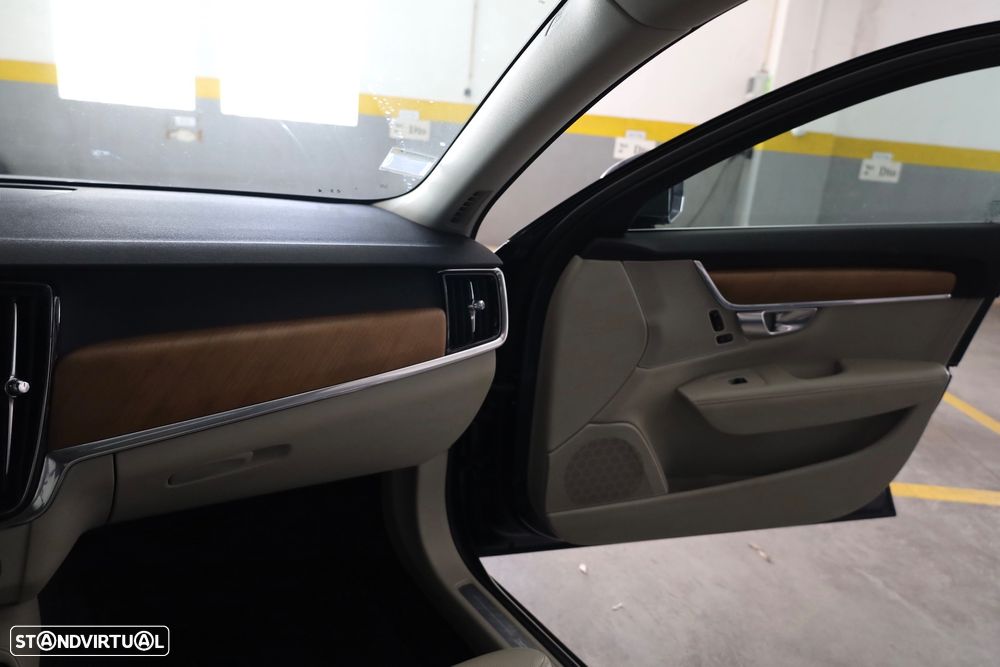 Volvo V90 2.0 T8 PHEV Inscription Expression AWD - 13