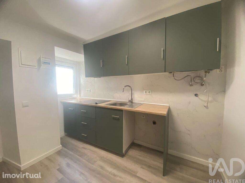 Casa / Villa T1 em Estrela - Grande imagem: 4/11