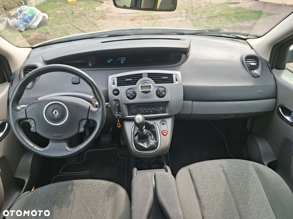 Renault Scenic 1.5 dCi Exception - 5