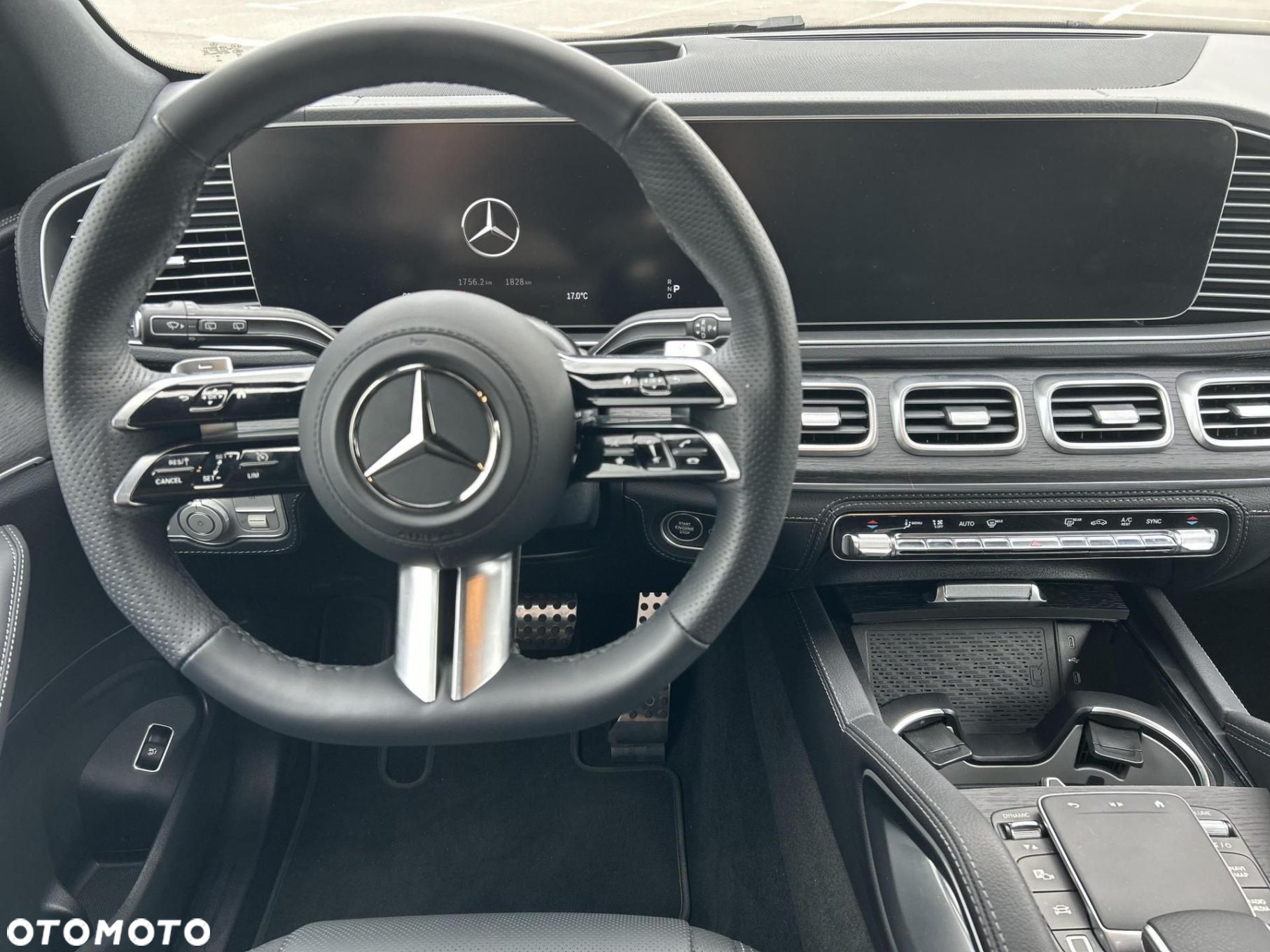 Mercedes-Benz GLE - 16