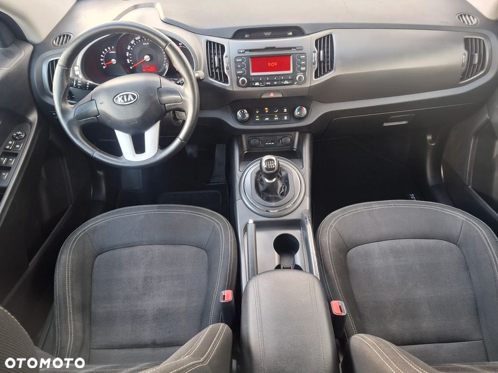 Kia Sportage 1.6 GDI 2WD Dream-Team Edition - 25