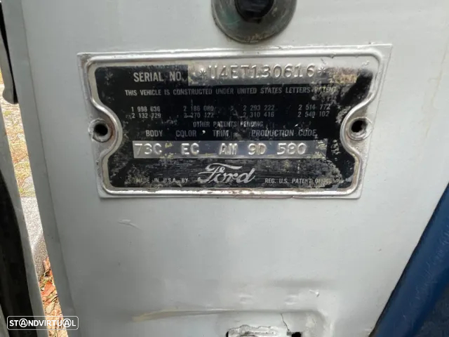 Ford Crestline - 28