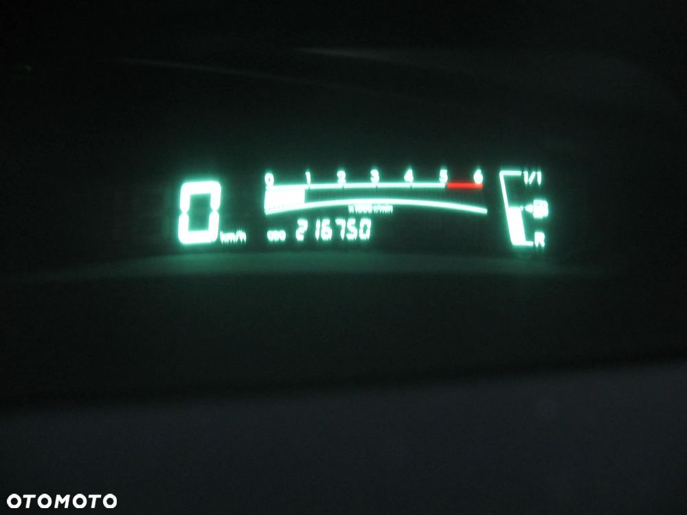 Toyota Yaris 1.4 D-4D Terra A/C - 13