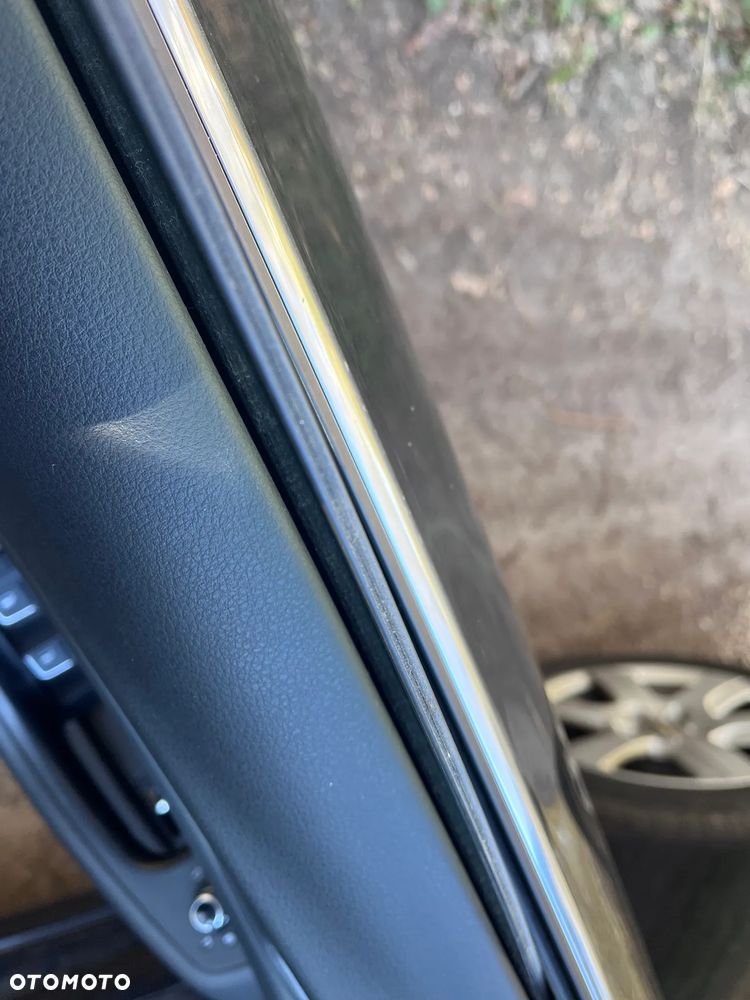 Audi A6 Avant 2.0 TDI Ultra S tronic - 10