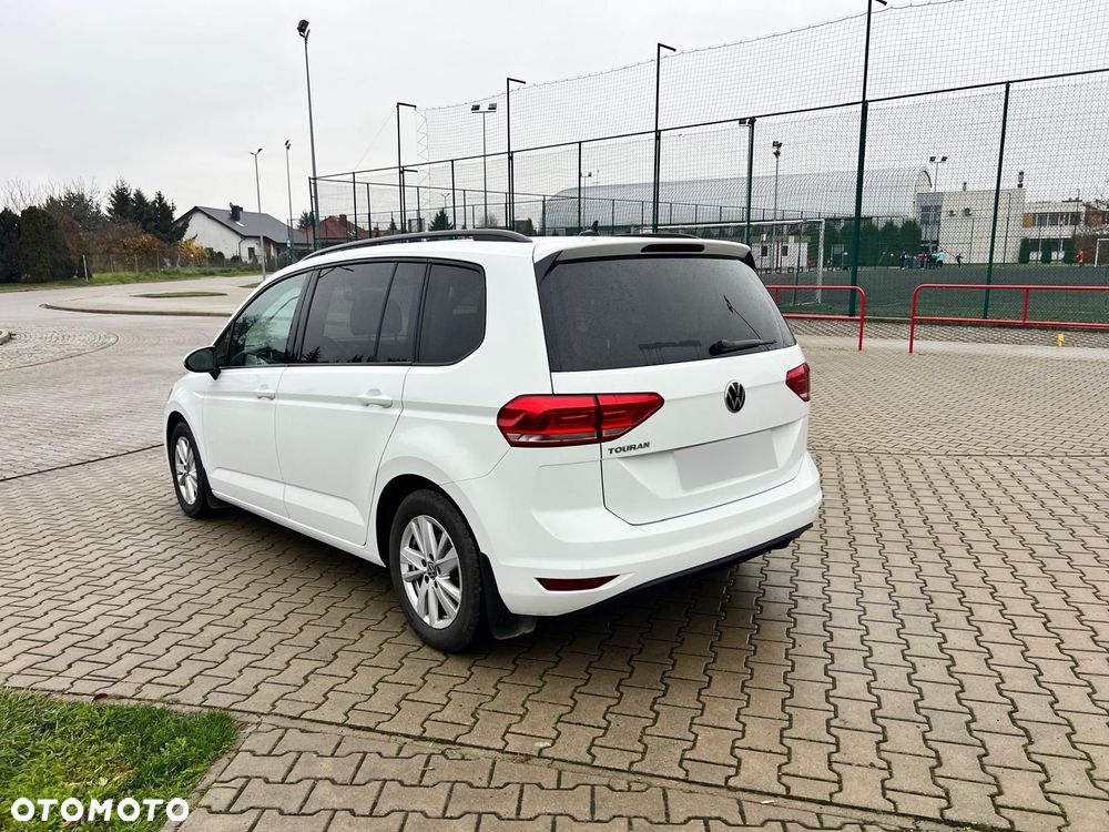 Volkswagen Touran 1.5 TSI EVO Comfortline DSG - 5