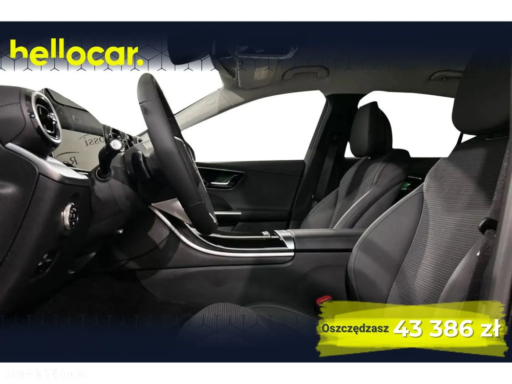 Mercedes-Benz Klasa C 180 mHEV AMG - 8