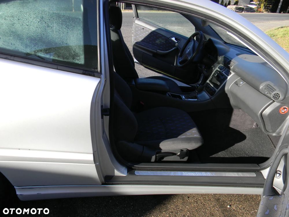 Mercedes-Benz Klasa C 220 CDI Automatik DPF Sport Edition - 8