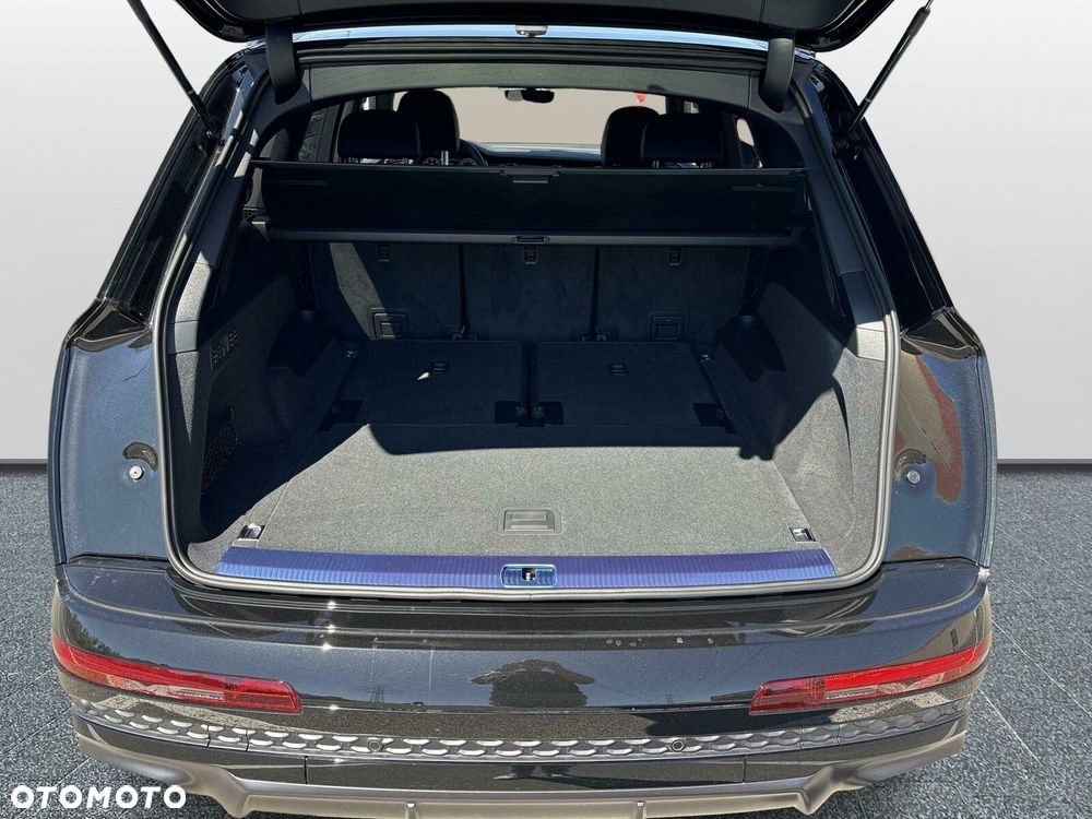 Audi Q7 - 12