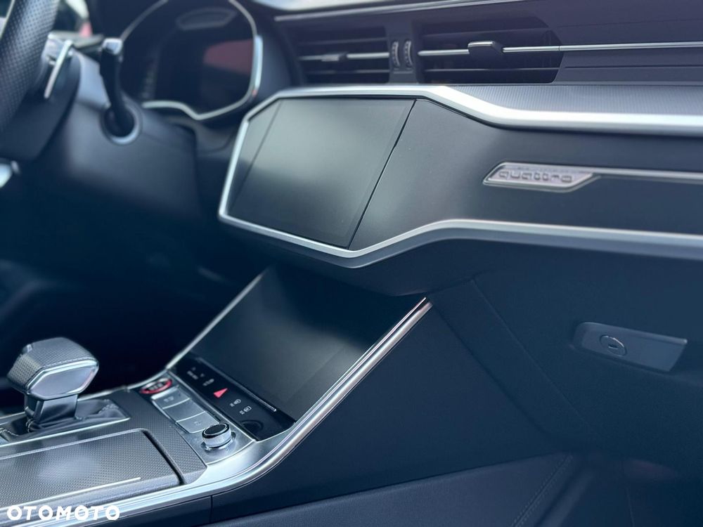 Audi RS6 Avant - 7