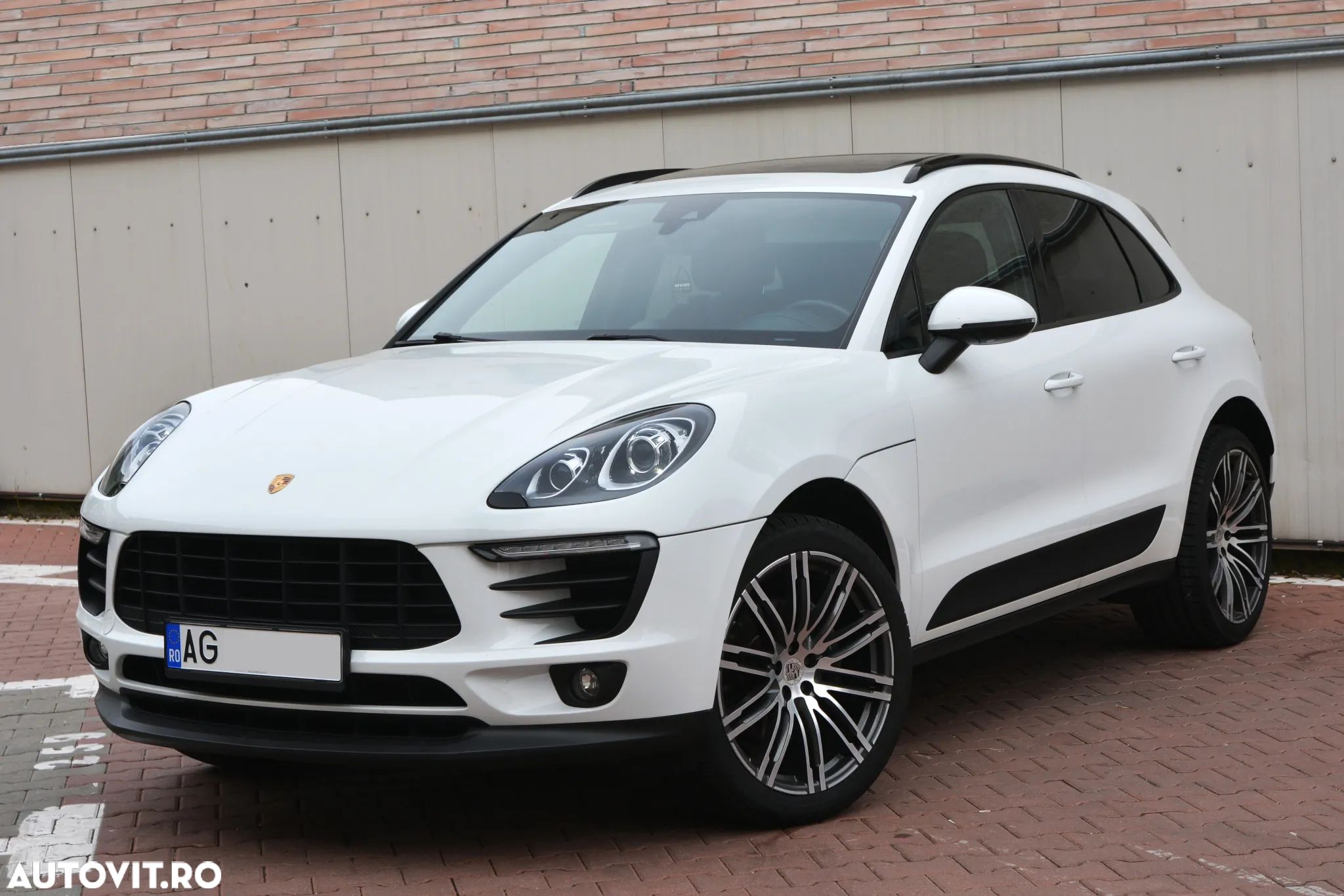 Porsche Macan PDK - 1