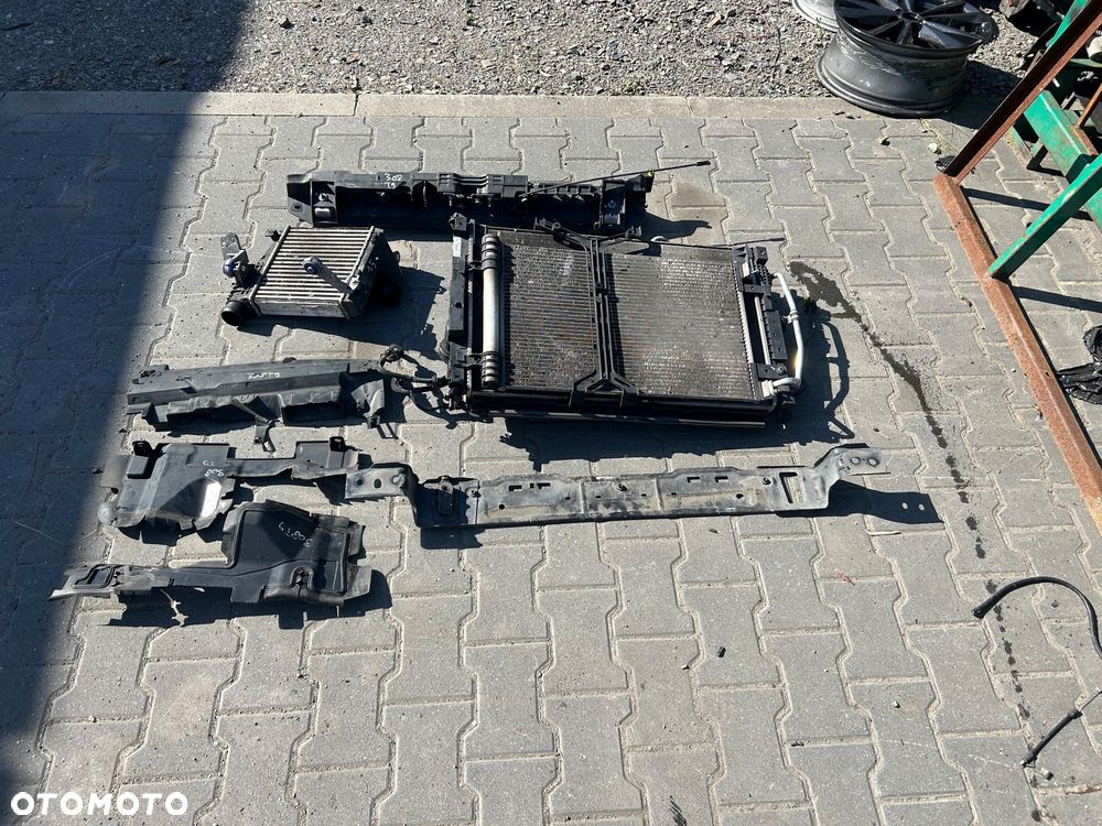 Peugeot 308 T9 lift komplet chłodnic 1.5 bhdi belka pod chłodnicę dolna belka górna wzmocnienie intercooler - 1