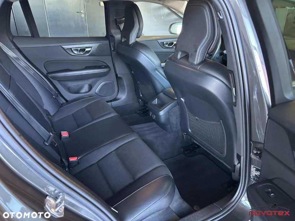 Volvo V60 - 18