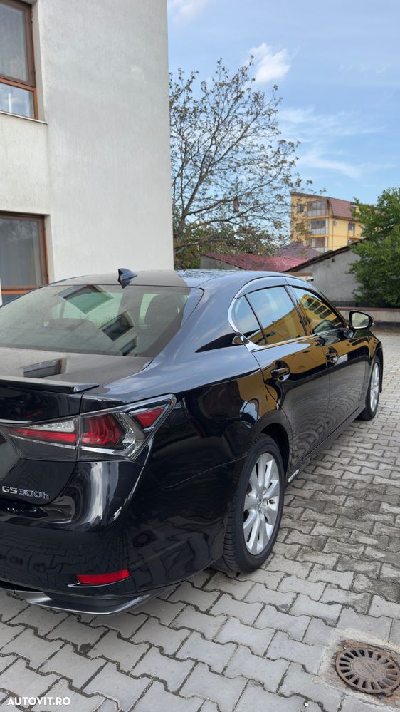 Lexus Seria GS - 8