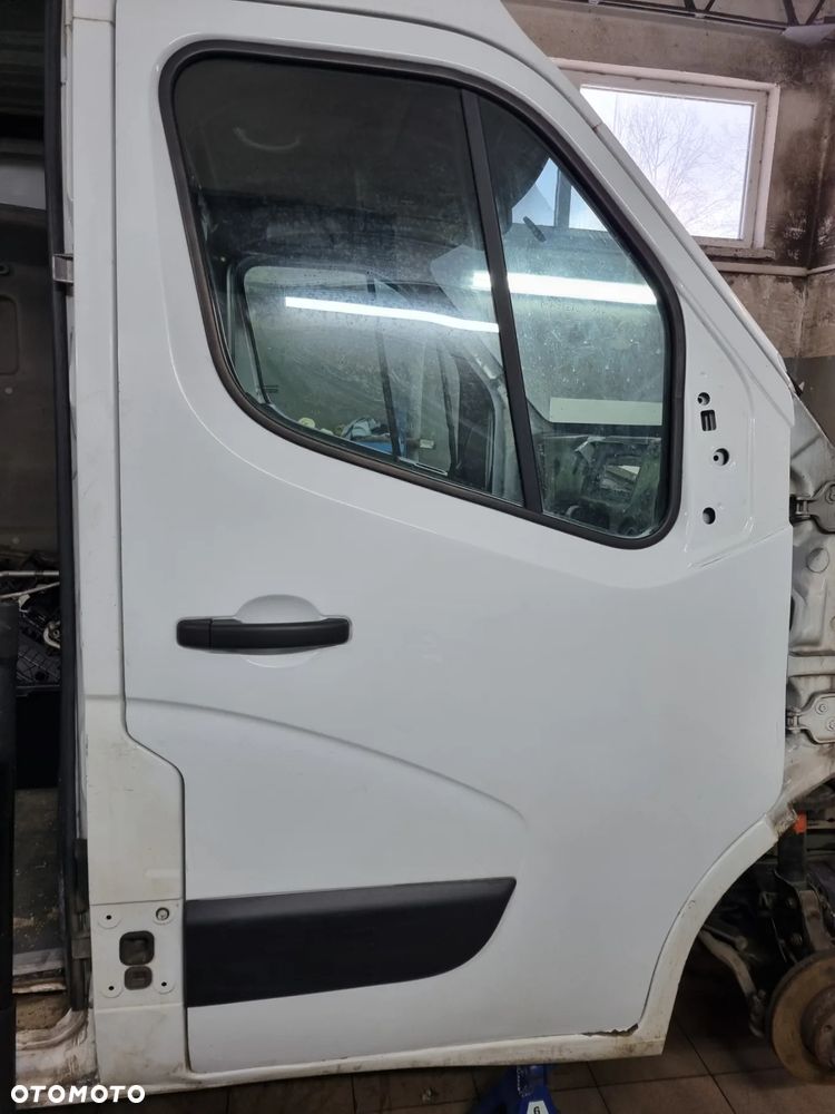 DRZWI PRAWE KOMPLETNE  MASTER III MOVANO B  NV400 2.3 10r.+ - 1