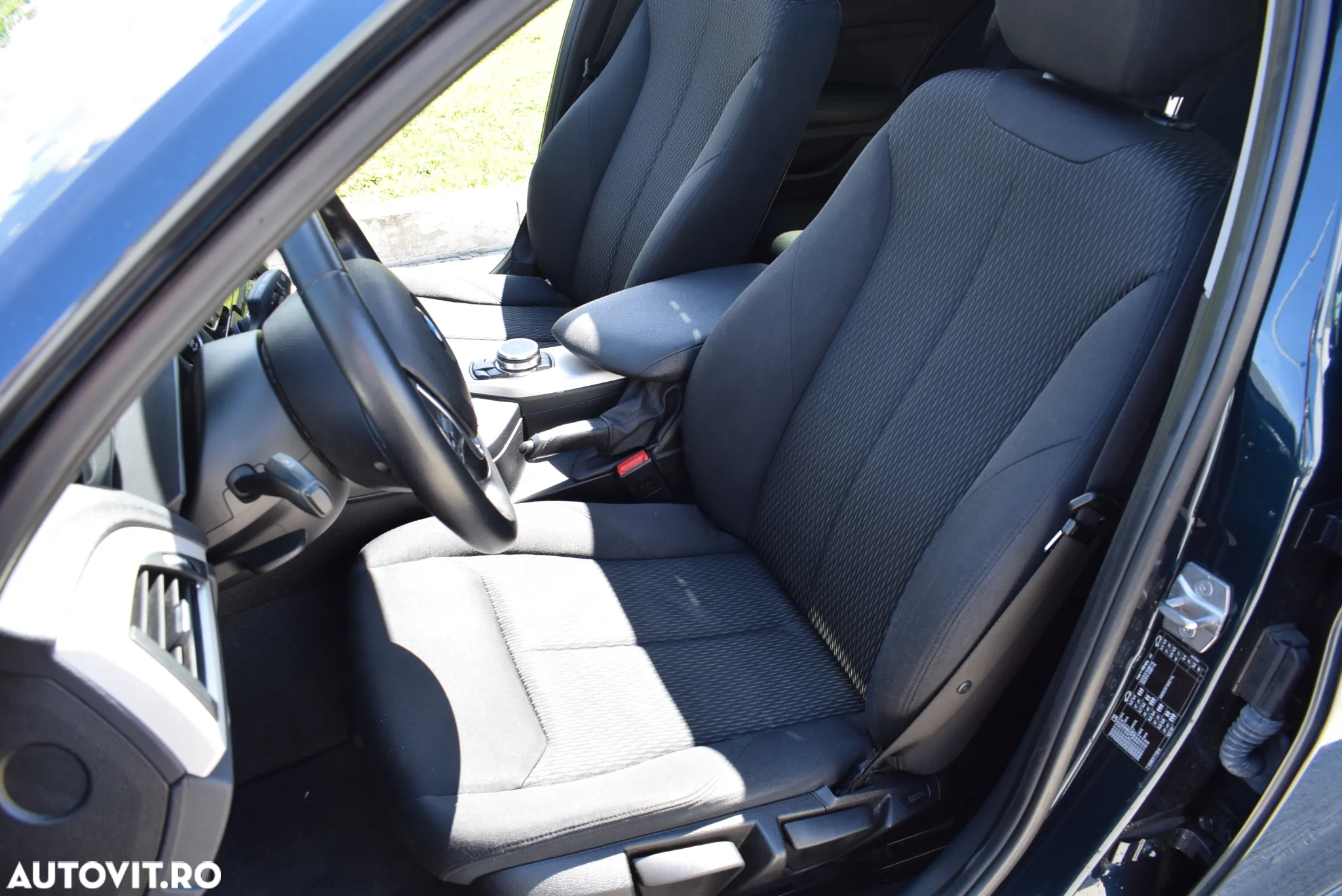 BMW Seria 1 120d Aut. Advantage - 12